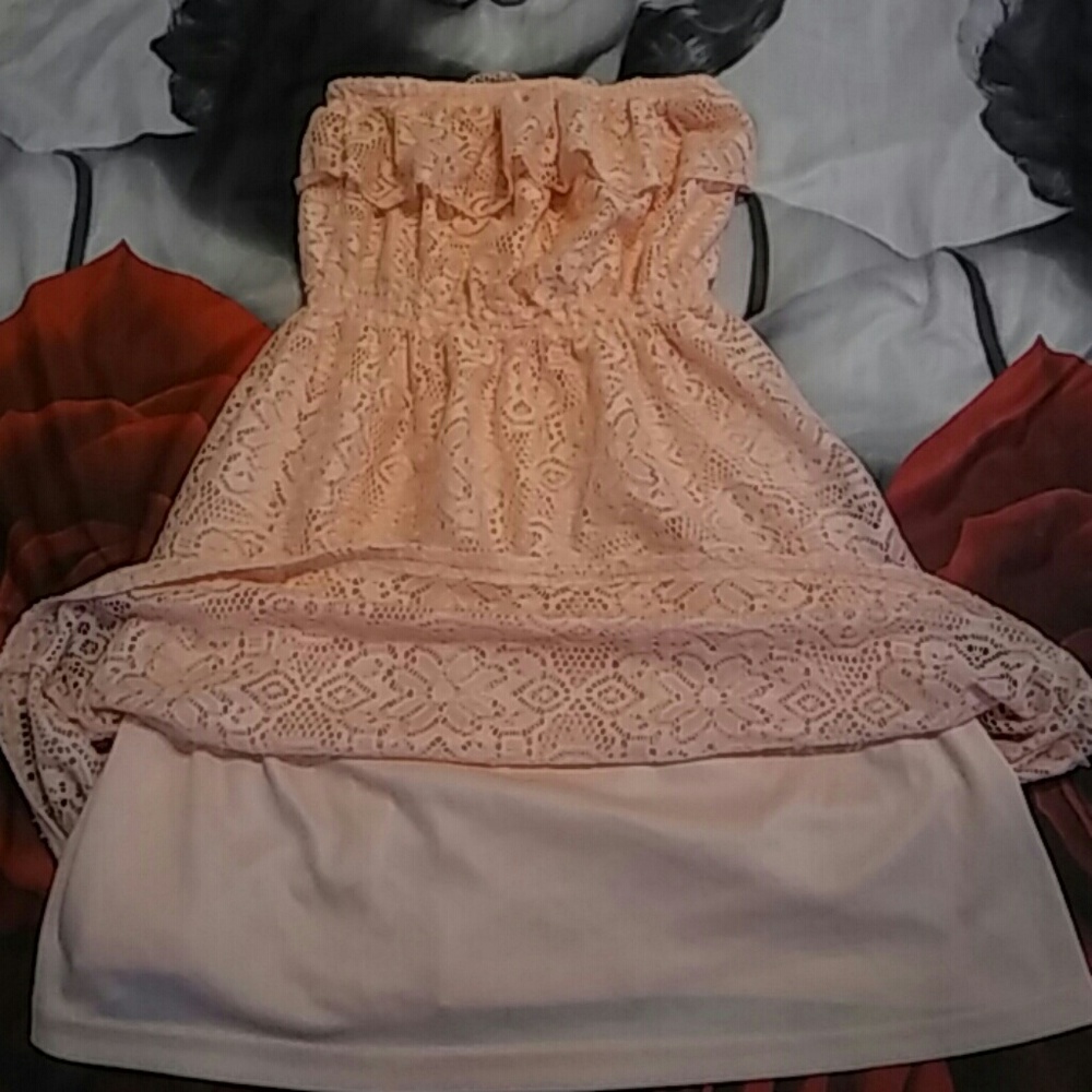 Dress - Picture 2 of 3