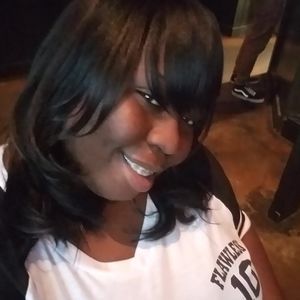 Meet your Posher, Tya