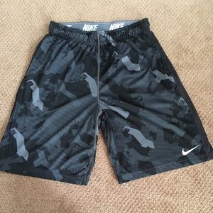Nike dry fit training shorts. Gently used.