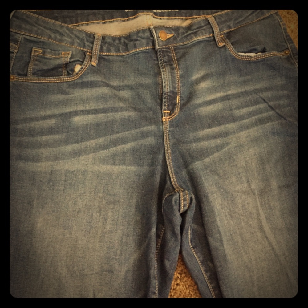 Petite skinny jeans
