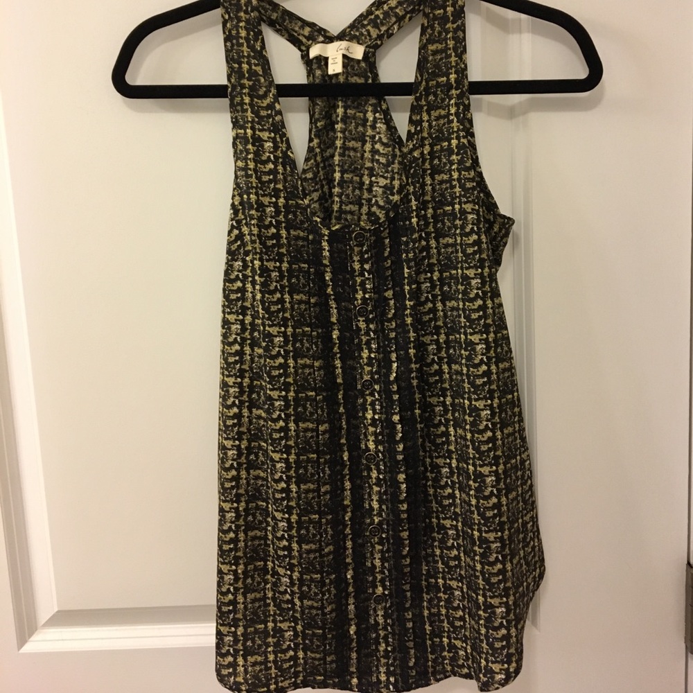 Sleeveless Blouse