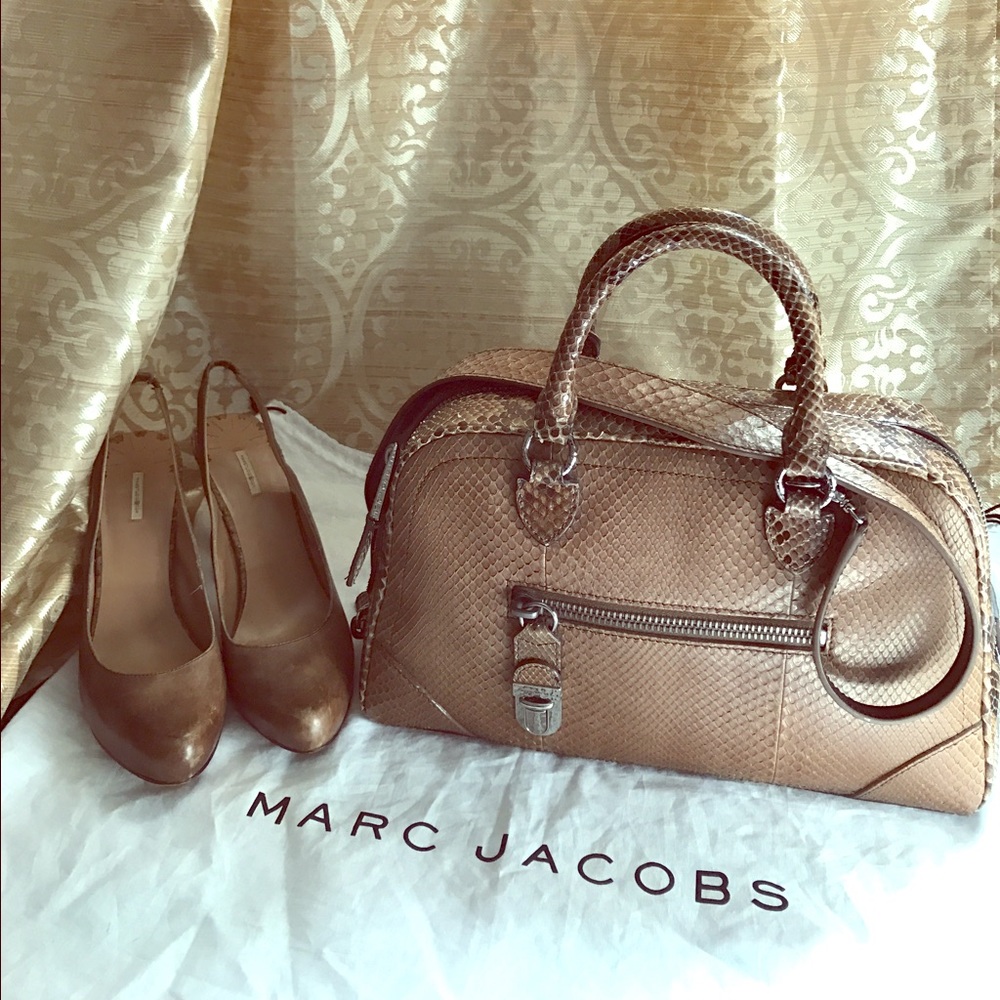 NWT Authentic Marc Jacobs Collection Small Venetia
