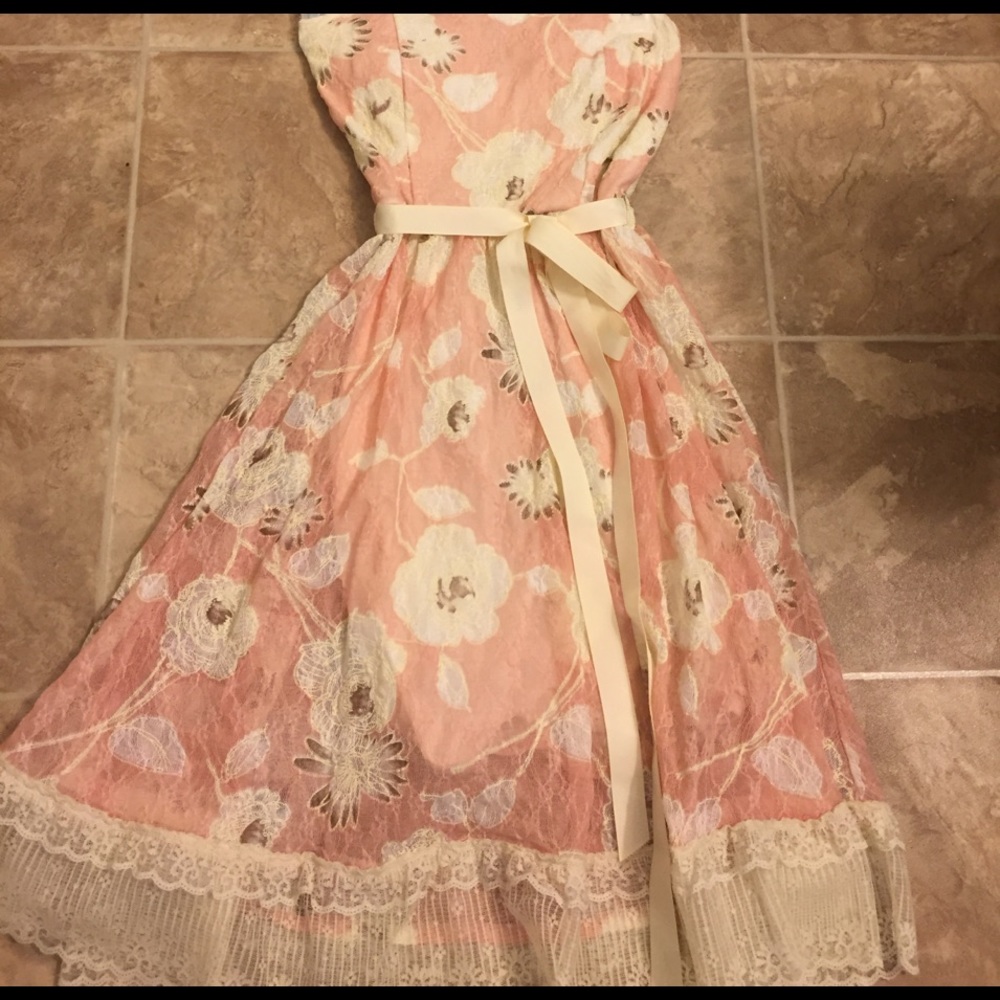 Peach summer dress Worn ONCE 🎀SMALL