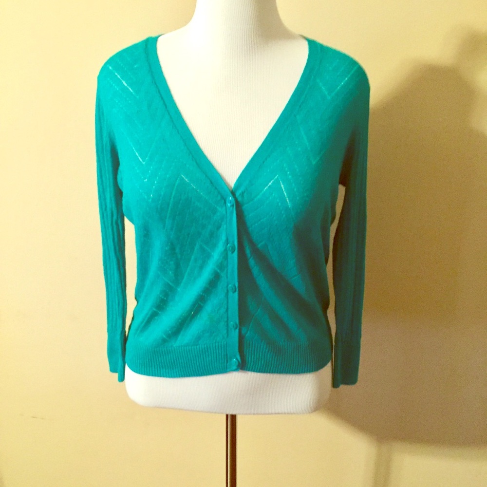 Turquoise long-sleeve cardigan with buttons