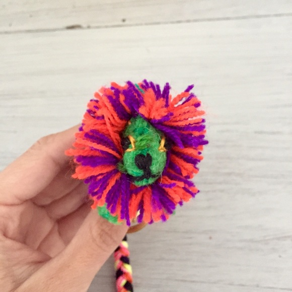 Colorful Handmade Lion Keychain - Picture 6 of 8