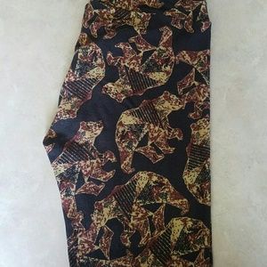 Lularoe Bear Leggings OS *unicorn*