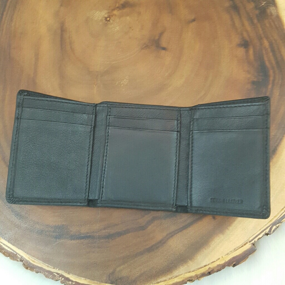 Wallet Perry Ellis Black Leather Trifold