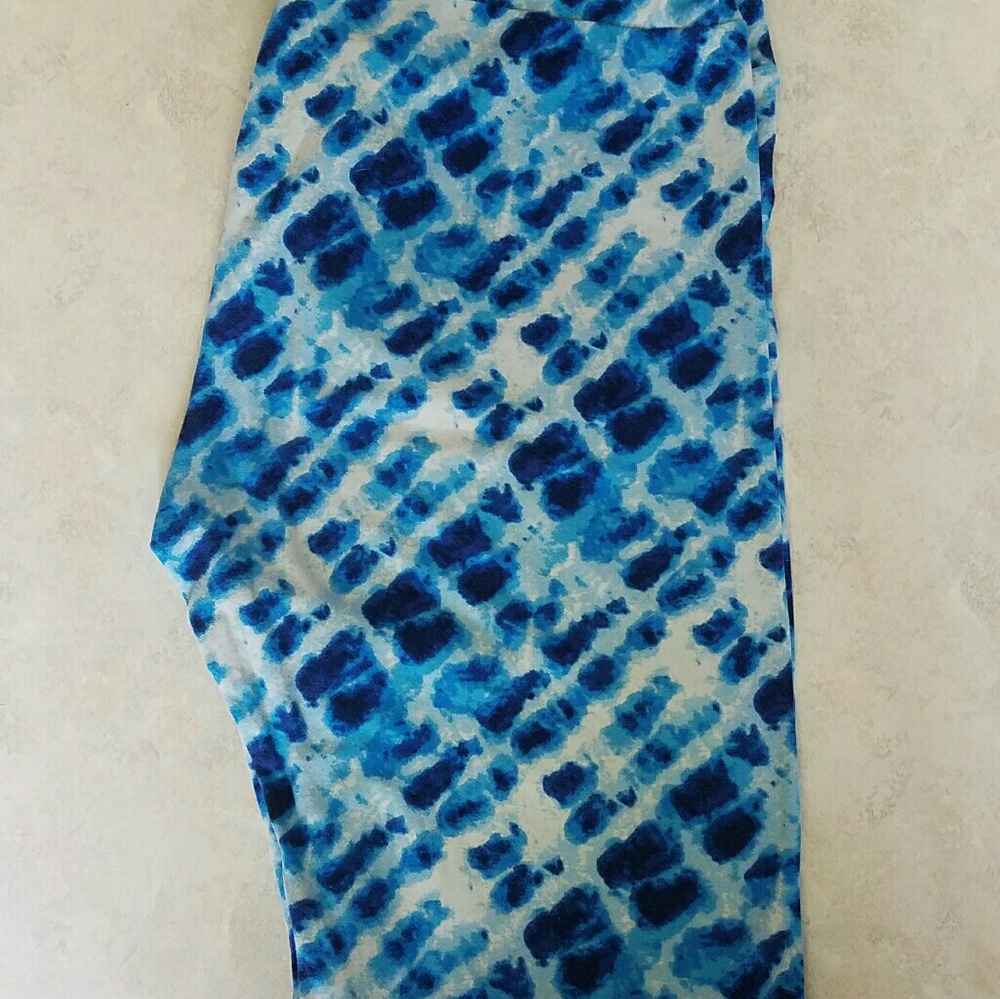 Lularoe Blue Tye dye - shibori leggings