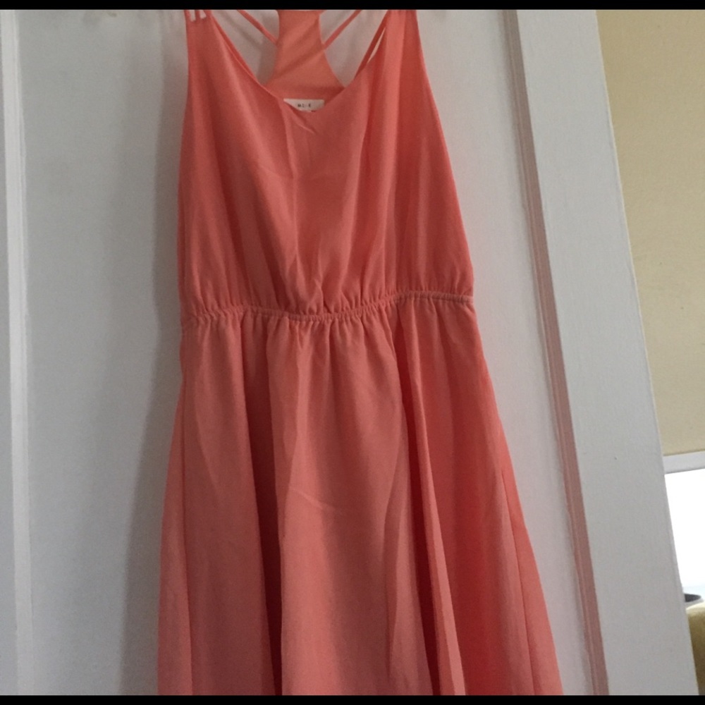 Women's dress