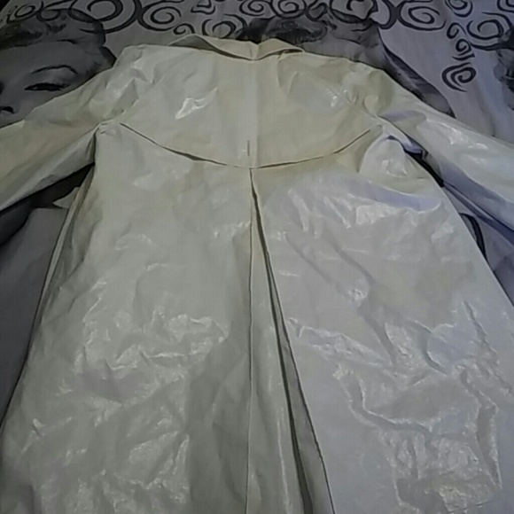 Jacket - Picture 4 of 4