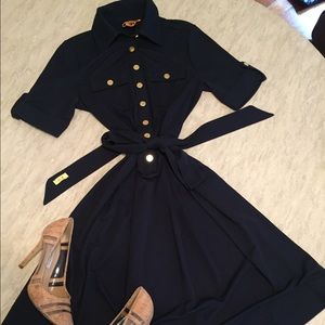 ❤️❤️❤️great work dress!