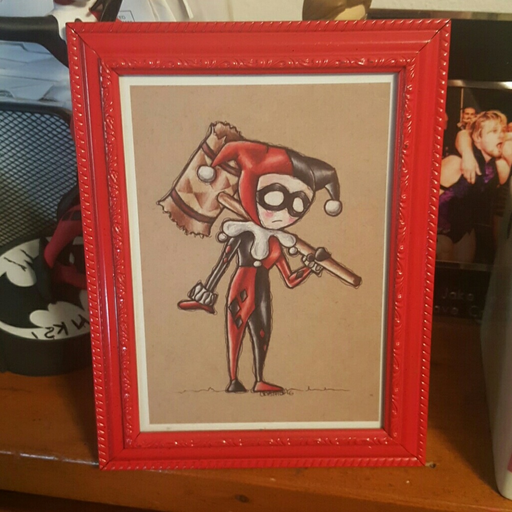 Adorable framed Harley Quinn picture