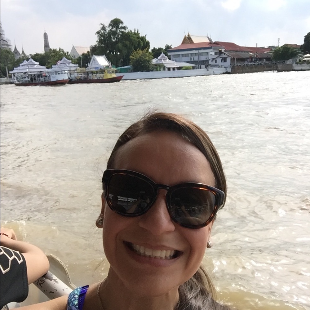 Meet your Posher, Jackie