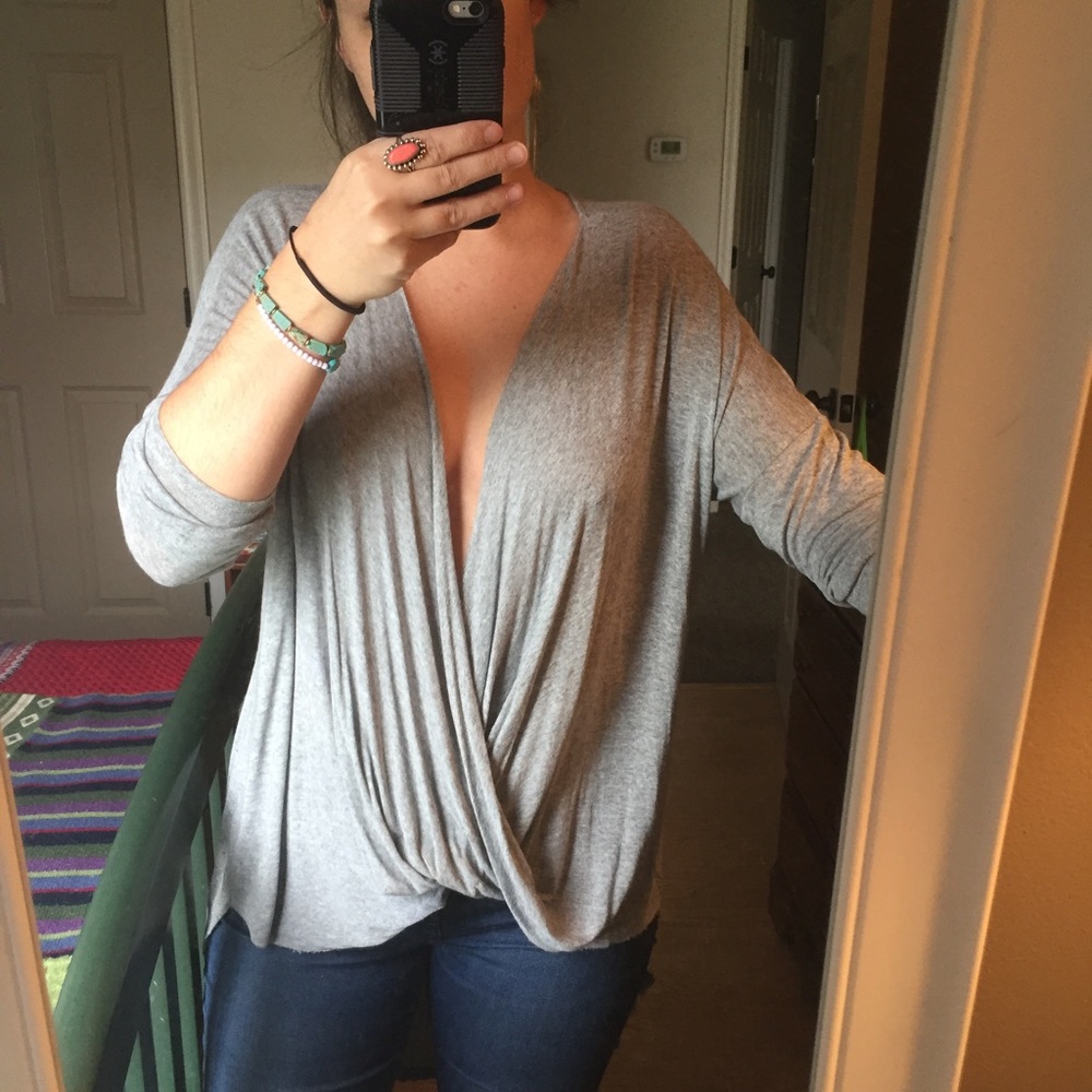Low cut grey tunic