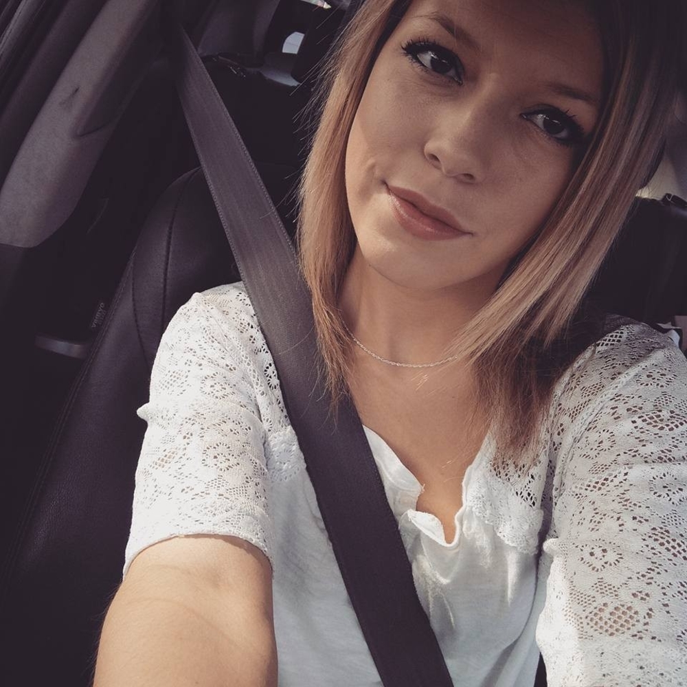 Meet your Posher, Lauren