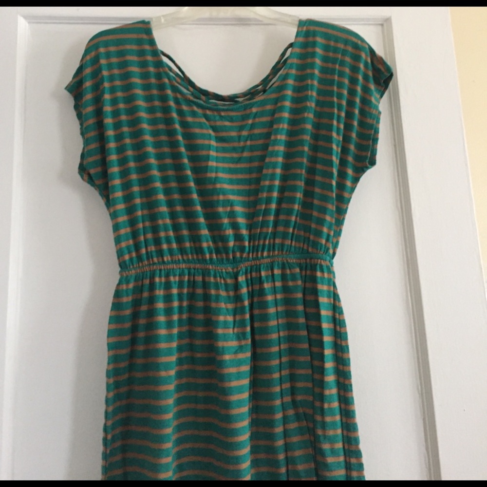 Women's dress