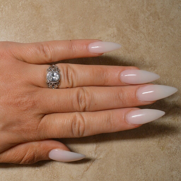 Brand New Sterling Silver Gem Tapestry Ring - Picture 2 of 5