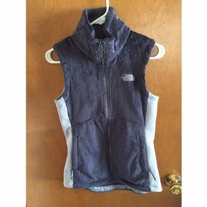 XS the North Face vest