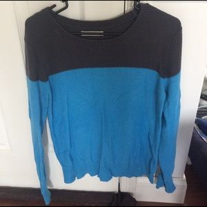 Women's sweater