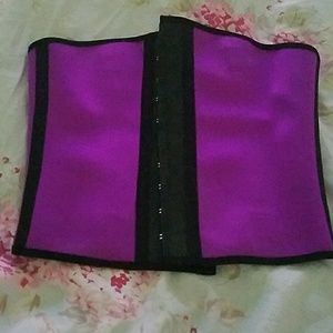 Waist trainer