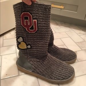 Knit Victoria's Secret PINK OU Boots