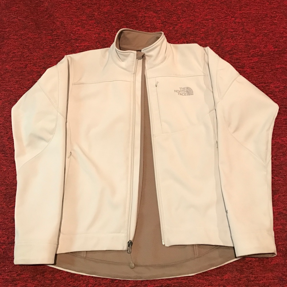 Women's The North Face mid weight jacket