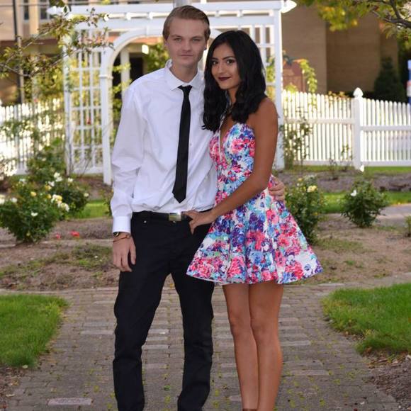 Meet your Posher, Jasmine - Picture 1 of 1