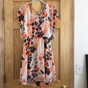 Floral loose fitting dress