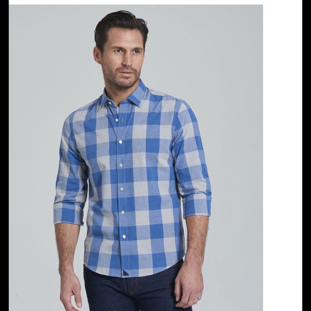NWT Men's button-down Untuckit shirt size XL