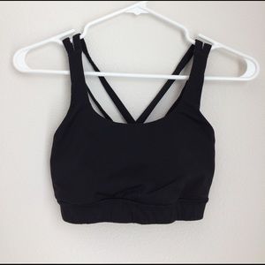 lululemon Emery Bra size 4 in black
