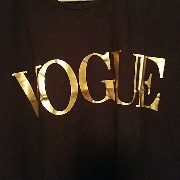 👄💄 VOGUE SHORT SLEEVE TEE💄👄 - Picture 4 of 5