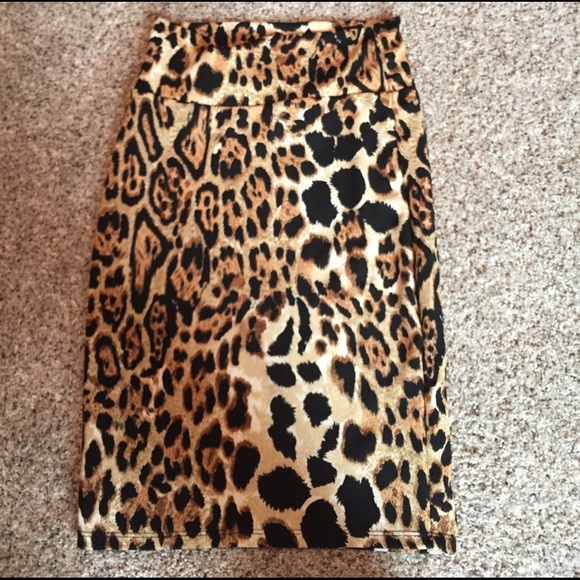 LuLaRoe Dresses & Skirts - LuLaRoe cheetah print pencil skirt
