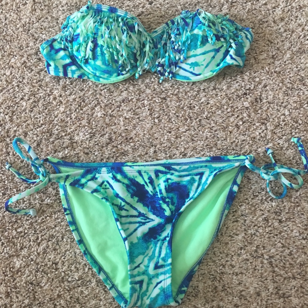 Strapless Swimsuit top & Bottoms