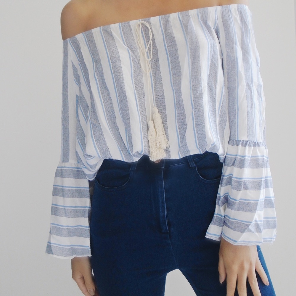SOLD OUT ✖️ Bria Off The Shoulder Top - Picture 2 of 4