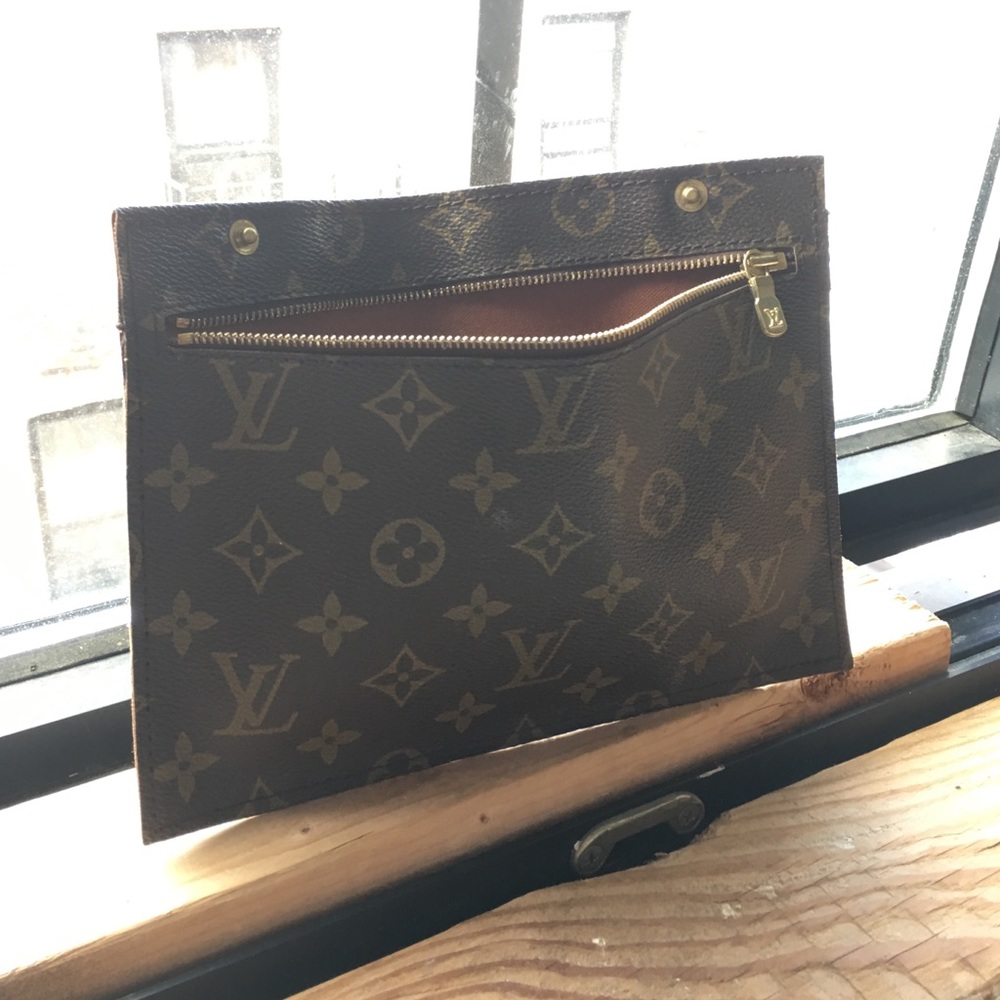 Louis Vuitton pouch