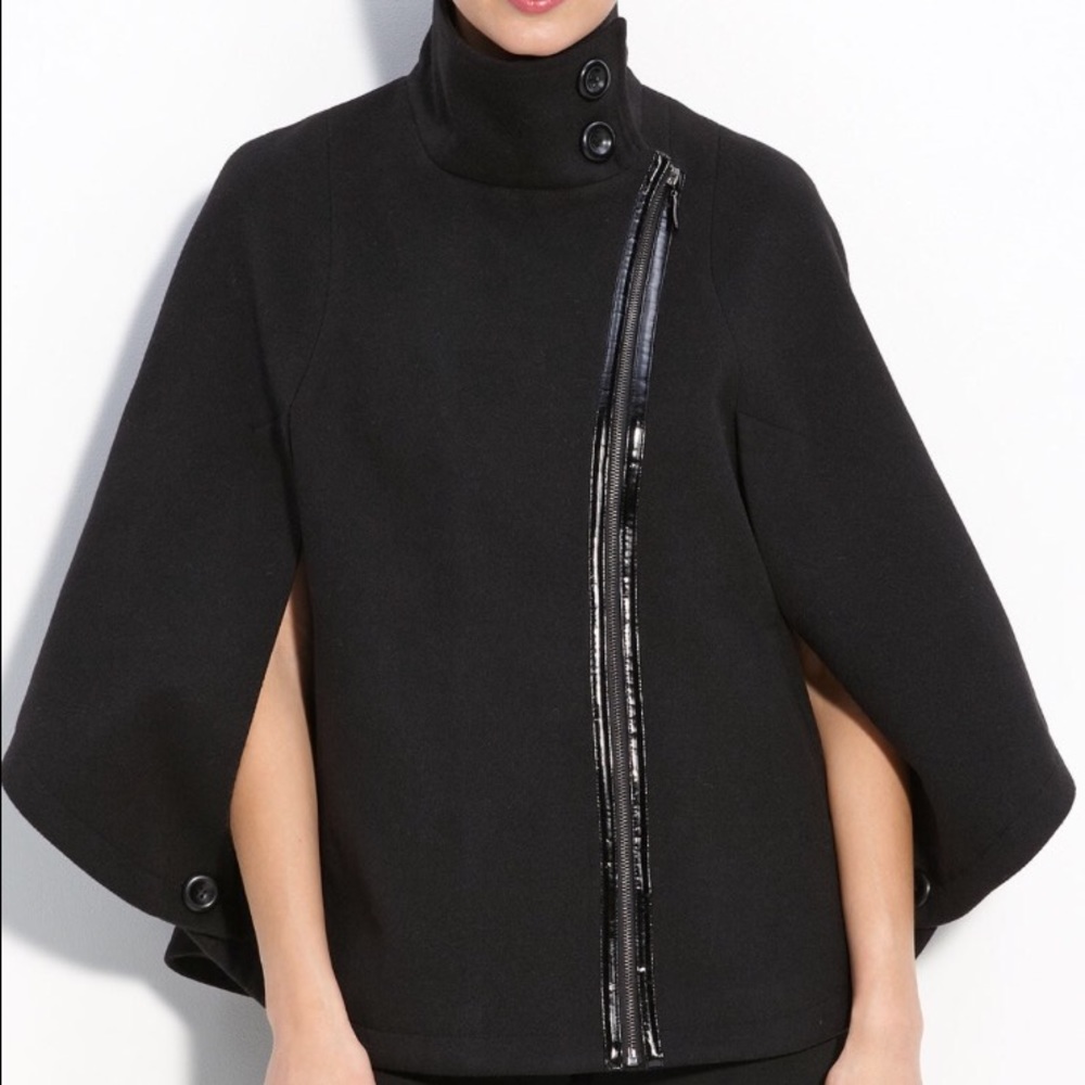 🎉LOWERED PRICE🎉 Asymmetrical Cape
