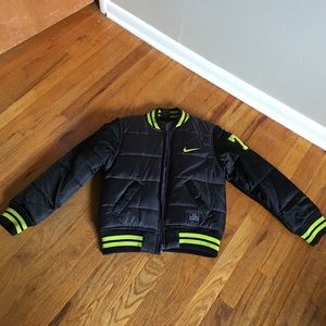 Nike boys sz S jacket