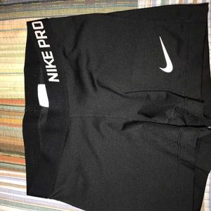 Black Nike pros