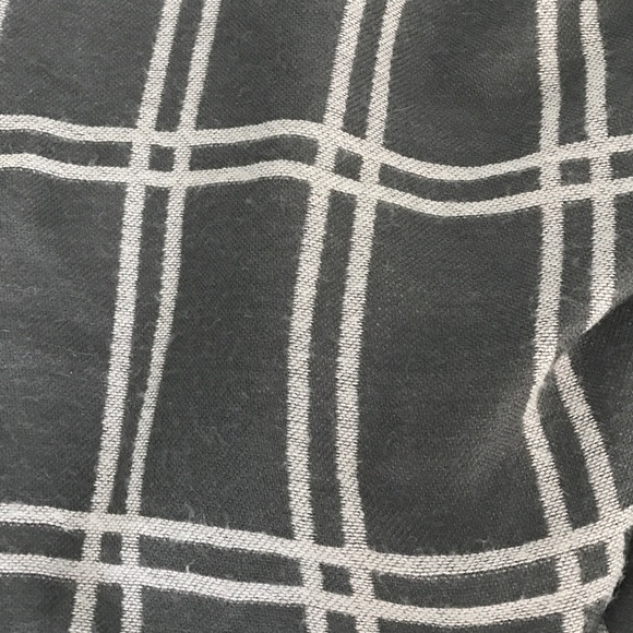 Welsh Plaid Poncho - Picture 3 of 4