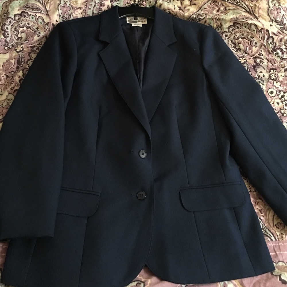 ✨Navy Blazer✨