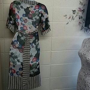 lipsy Dresses - Lepsy dress. Floral print really vintage look lipsy Dresses - Lepsy dress. Floral print really vintage look
