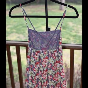 Anthropologie floral and lace tank