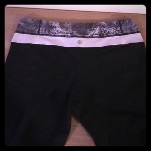 Lululemon pants in size 8