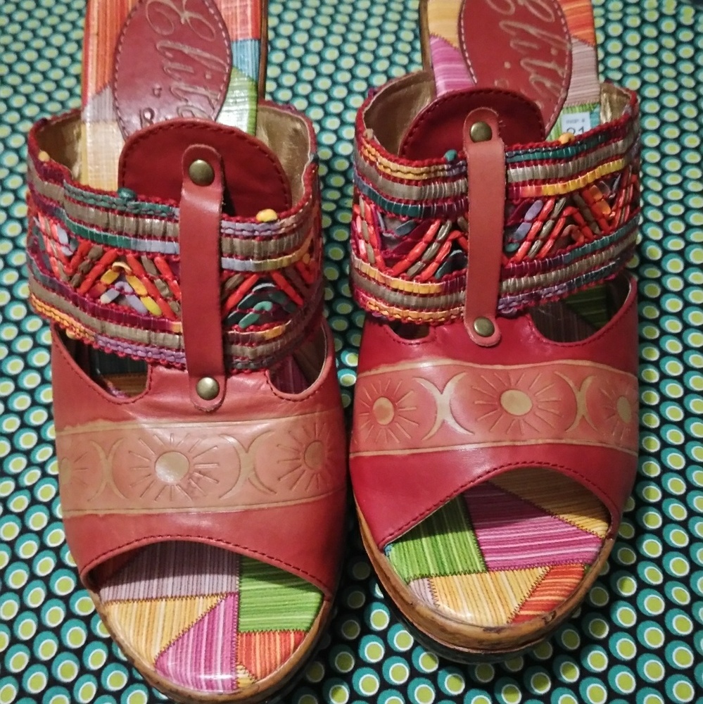 Elite platform heels