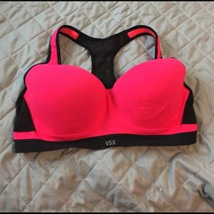 VS Sports Bra