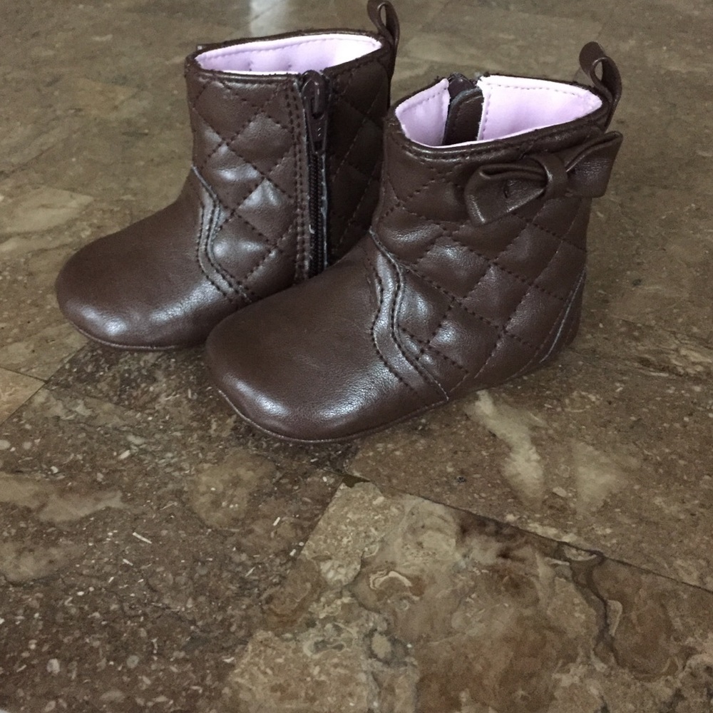 Baby Gap brown boots