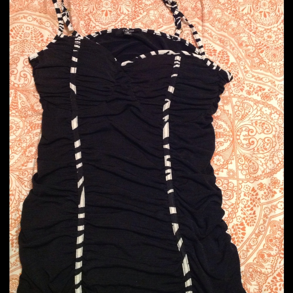 Black Zebra Striped Club Top Size Small