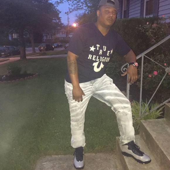 Meet your Posher, Darryl - Picture 1 of 1