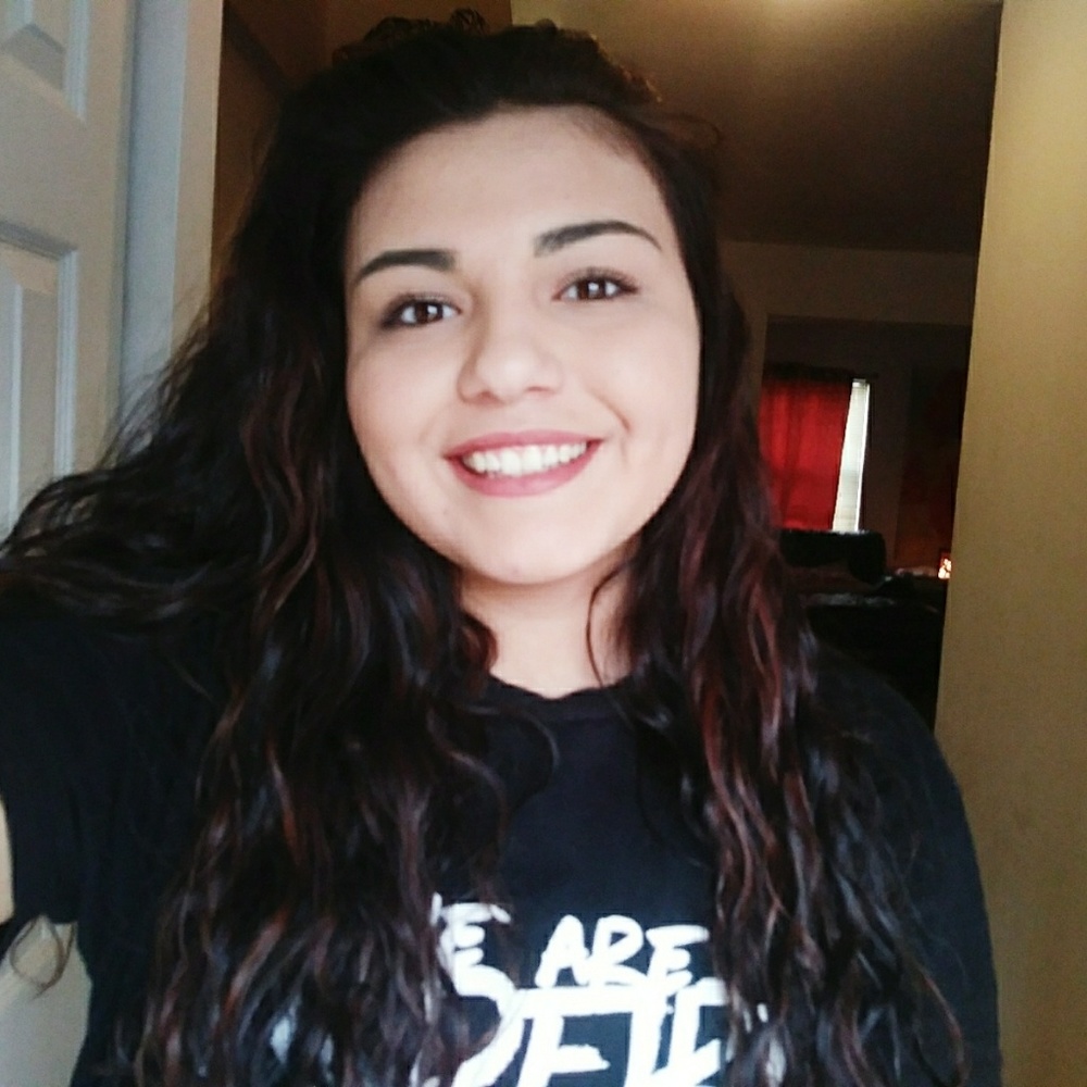 Meet your Posher, Maycie