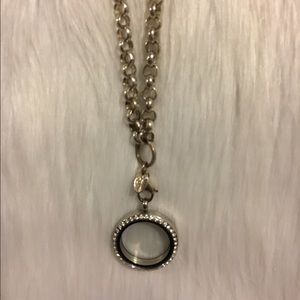 Origami Owl necklace